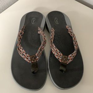 Women’s Chaco flip flop sandals sz 10